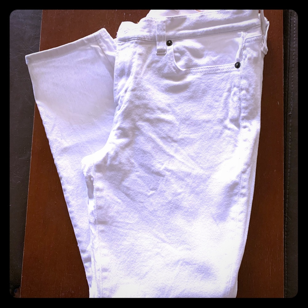 White denim skinny ankle jeans